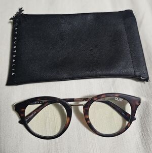 Quay Australia Tortoise Shell Glasses with Black Case